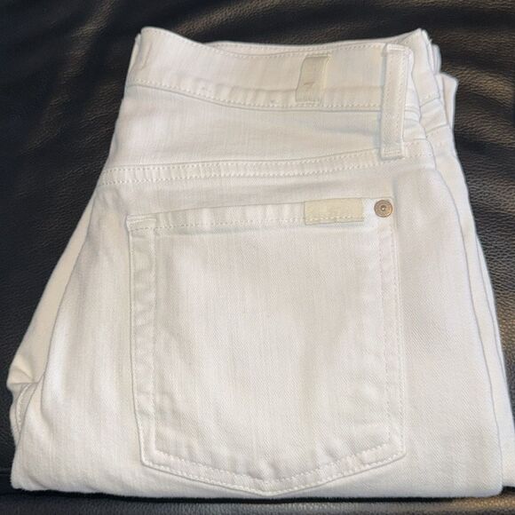 7 FOR ALL MANKIND Broken Twill Josefina Boyfriend Jeans in White - Picture 12 of 16
